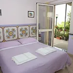 Le Ginestre Di Capri Bb & House