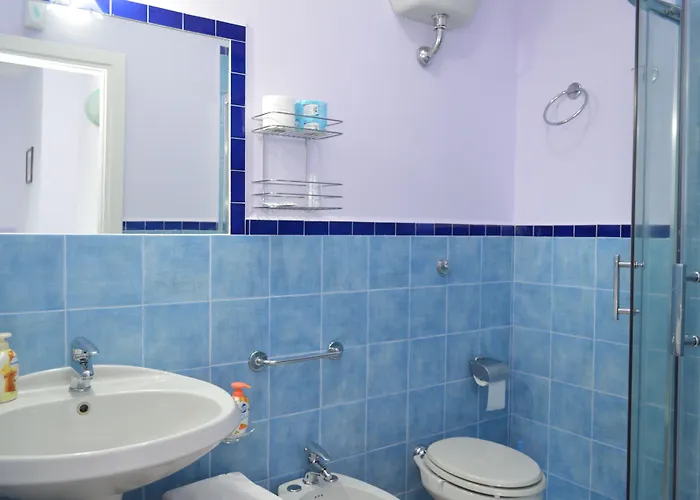 Le Ginestre Di Capri Bb & House فندق مبيت وإفطار 3*