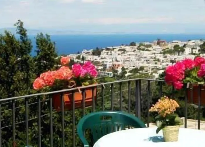 Le Ginestre Di Capri Bb & House فندق مبيت وإفطار أناكابْري