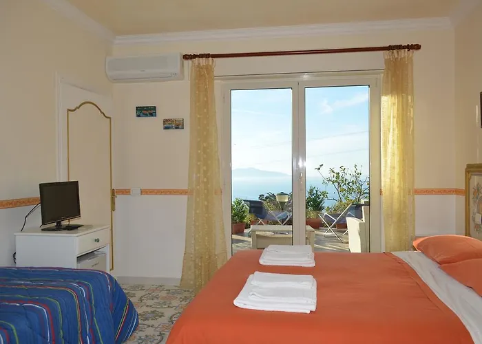 Le Ginestre Di Capri Bb & House فندق مبيت وإفطار أناكابْري