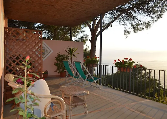 Le Ginestre Di Capri Bb & House أناكابْري