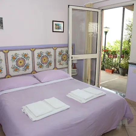 Le Ginestre Di Capri Bb&holiday House