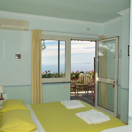 Le Ginestre Di Capri Bb & House 3* Anacapri (Isola di Capri)