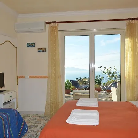 Le Ginestre Di Capri Bb & House Bed and breakfast Anacapri (Isola di Capri)
