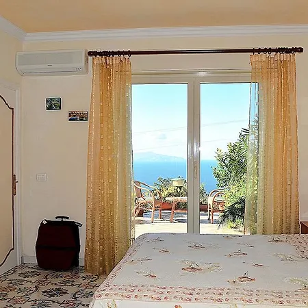Le Ginestre Di Capri Bb & House